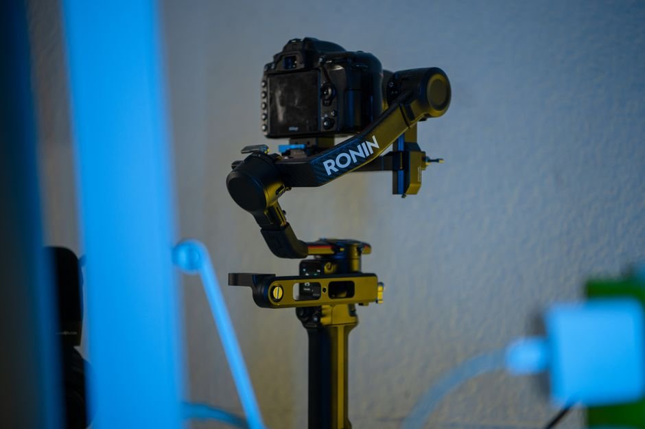 Image Stabilization: In-Body vs. In-Lens